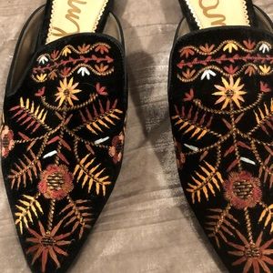 Sam Edelman Mules size 10, Black w/embroidery.